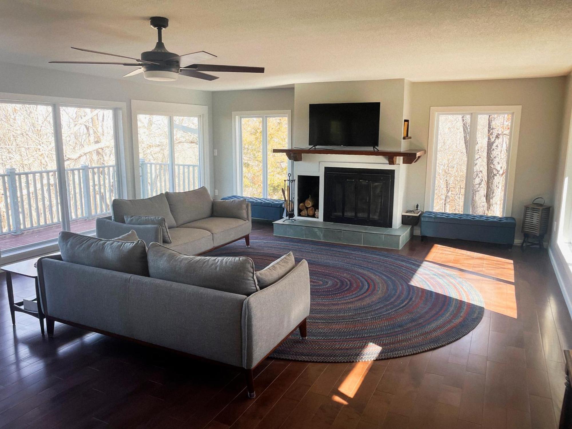 Finn'S Hideaway -Modern Family River Home Keokuk Екстериор снимка